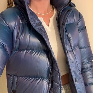 TNA Short Super Puff Iridescent Blue